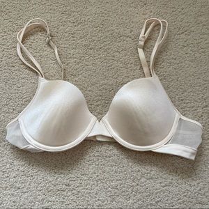 Maidenform Light Push-Up Bra